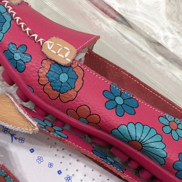 Floral leather remote control slip ons - Picture 7 of 7